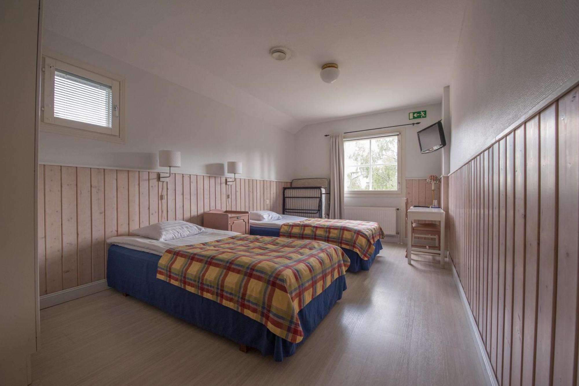 Hotel Strandbo Nauvo Bagian luar foto