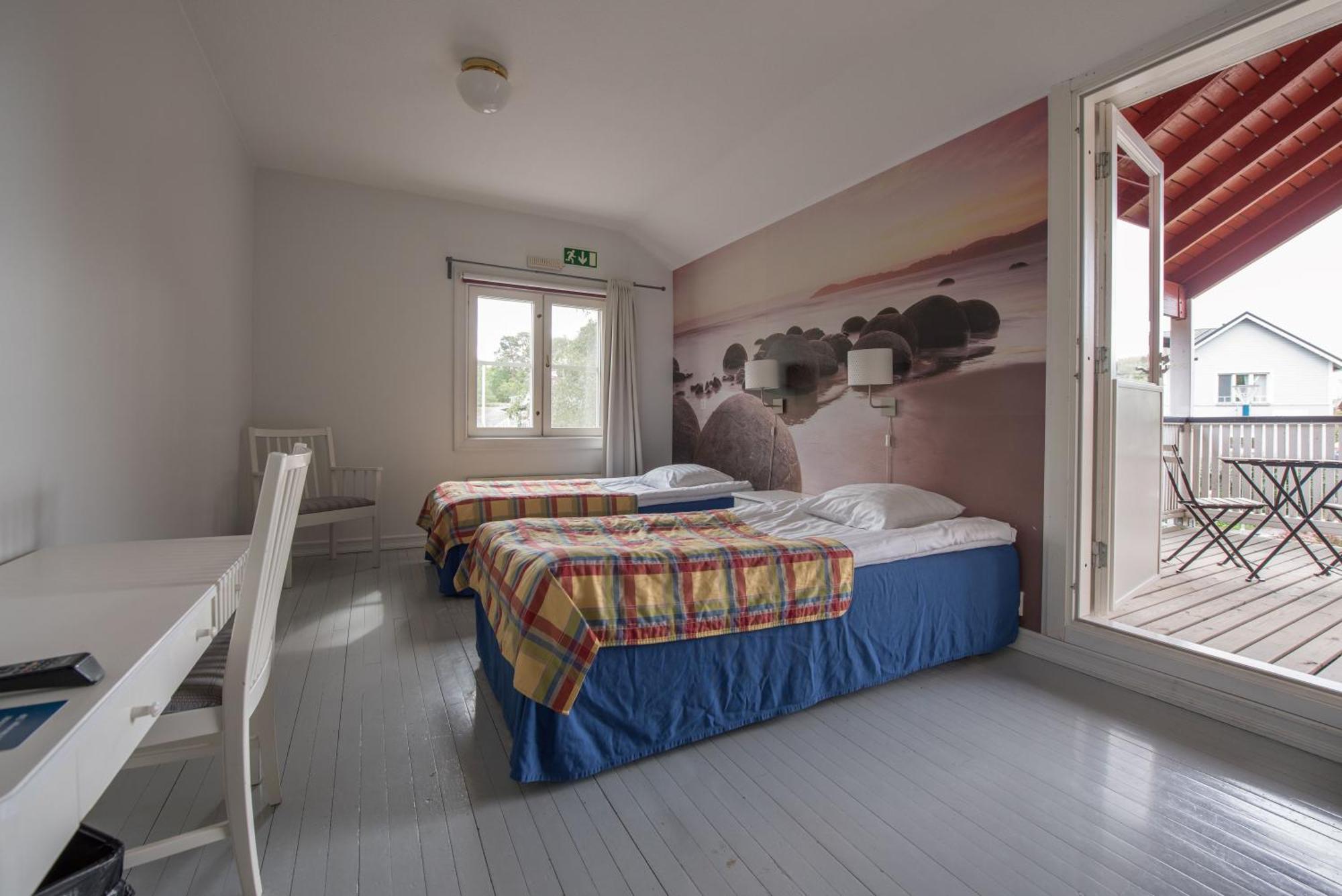 Hotel Strandbo Nauvo Bagian luar foto